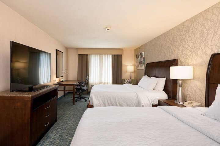 Room 7 of 28